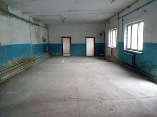 Spre chirie Depozit. 120 m2. Ciocana foto 1