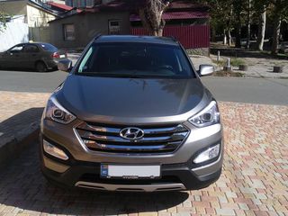 Hyundai Santa FE foto 1