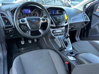 Ford Focus foto 9