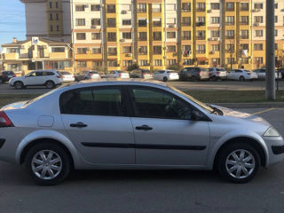 Renault Megane foto 4