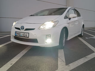 Toyota Prius foto 1