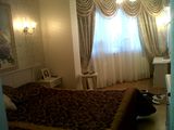 Apartament cu 2 camere, 80 m², Centru, Chișinău foto 4