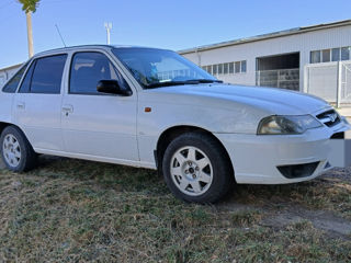 Daewoo Nexia foto 4