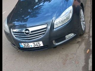 Opel Insignia foto 2