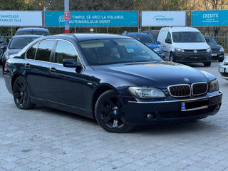 BMW 7 Series foto 4