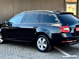 Skoda Octavia foto 6