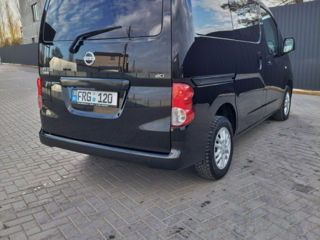 Nissan NV200 foto 2