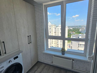 Apartament cu 1 cameră, 47 m², Centru, Chișinău foto 3