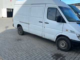 Mercedes Sprinter foto 2