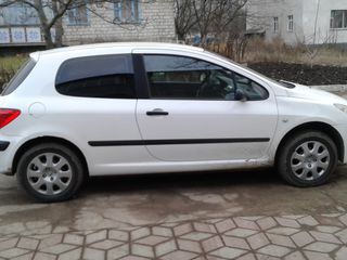 Peugeot 307 foto 3