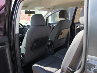 Volkswagen Touran foto 9