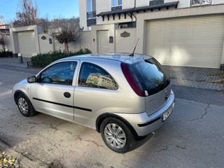 Opel Corsa foto 3