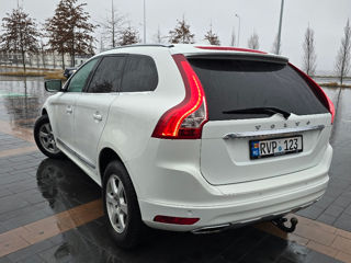 Volvo XC60 foto 10