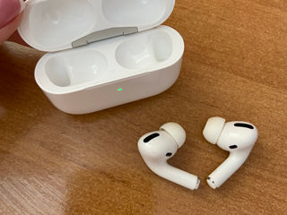 Продам Наушники Apple AirPods PRO Белый foto 2