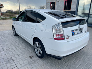 Toyota Prius foto 3