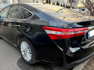 Toyota Avalon foto 2