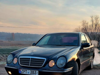 Mercedes E-Class