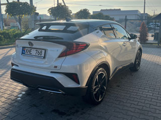 Toyota C-HR foto 3