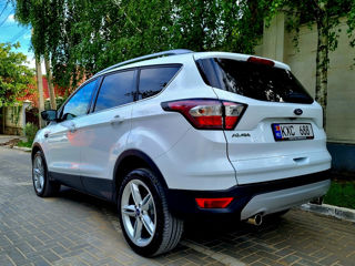 Ford Kuga foto 5