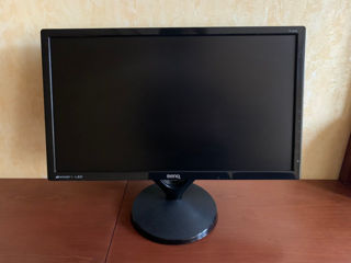 Мониторы 19.5" BenQ  VL2040-AZ, GL2023A, в отличном состоянии - по 400л.