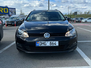 Volkswagen Golf foto 1