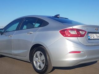 Chevrolet Cruze foto 3