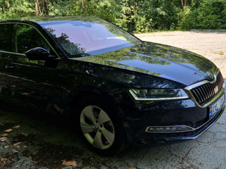 Skoda Superb foto 2