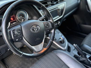 Toyota Auris foto 4