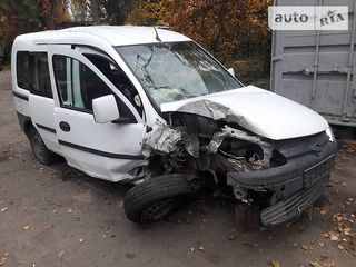 Opel Combo foto 9