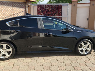 Chevrolet Volt foto 3