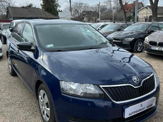 Skoda Rapid foto 1