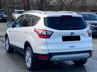 Ford Kuga foto 5