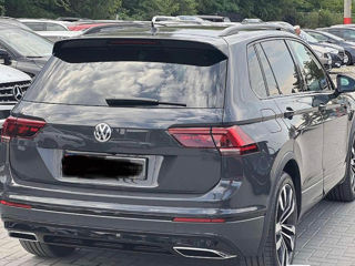 Volkswagen Tiguan foto 2