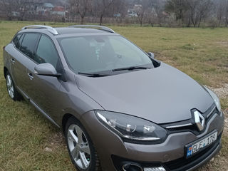 Renault Megane foto 2