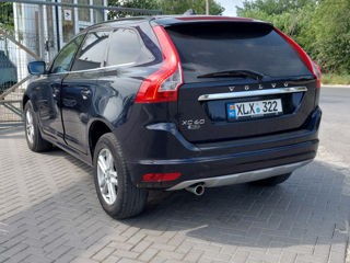 Volvo XC60 foto 5