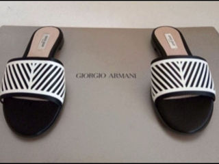 Тапочки Giorgio Armani . foto 3