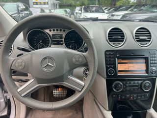 Mercedes M-Class foto 6