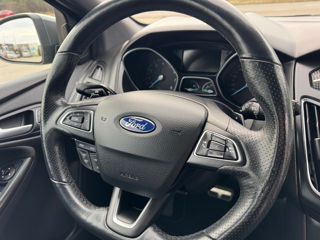 Ford Focus foto 15