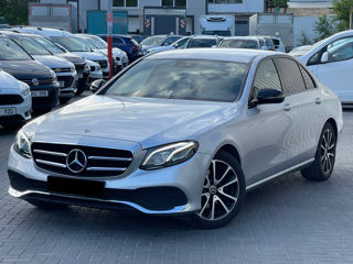 Mercedes E-Class фото 4