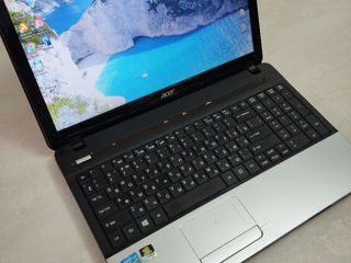 Vând laptop Acer + geantă laptop cadou foto 0