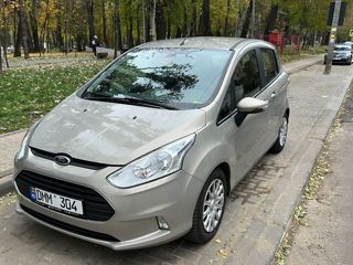 Ford B-Max foto 2