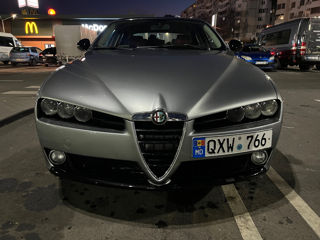 Alfa Romeo 159 foto 2