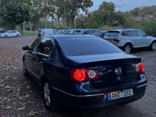 Volkswagen Passat foto 3