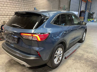 Ford Kuga foto 2