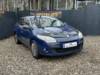 Renault Megane foto 2