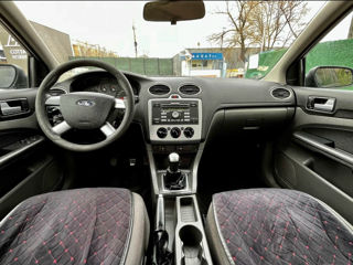 Ford Focus foto 2