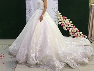 Продам свадебное платье. foto 2