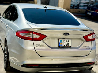 Ford Fusion foto 4