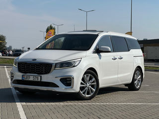 KIA Carnival foto 3