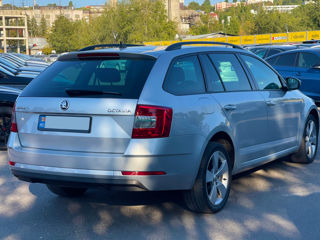 Skoda Octavia foto 5